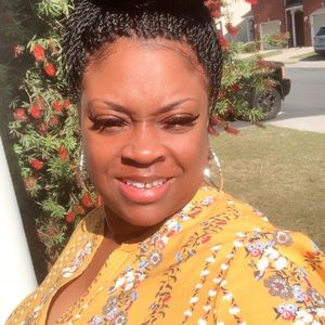 Meet your Posher, Erica